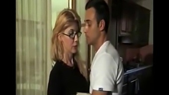 Vintage Italian Lady Gets Her First Anal Experience