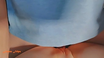 Beautiful Woman Performs Oral Sex And Receives Oral Ejaculation