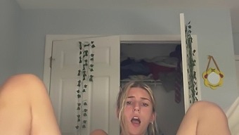 Young Girl'S Solo Pleasure: 18-Year-Old'S Intimate Self-Love